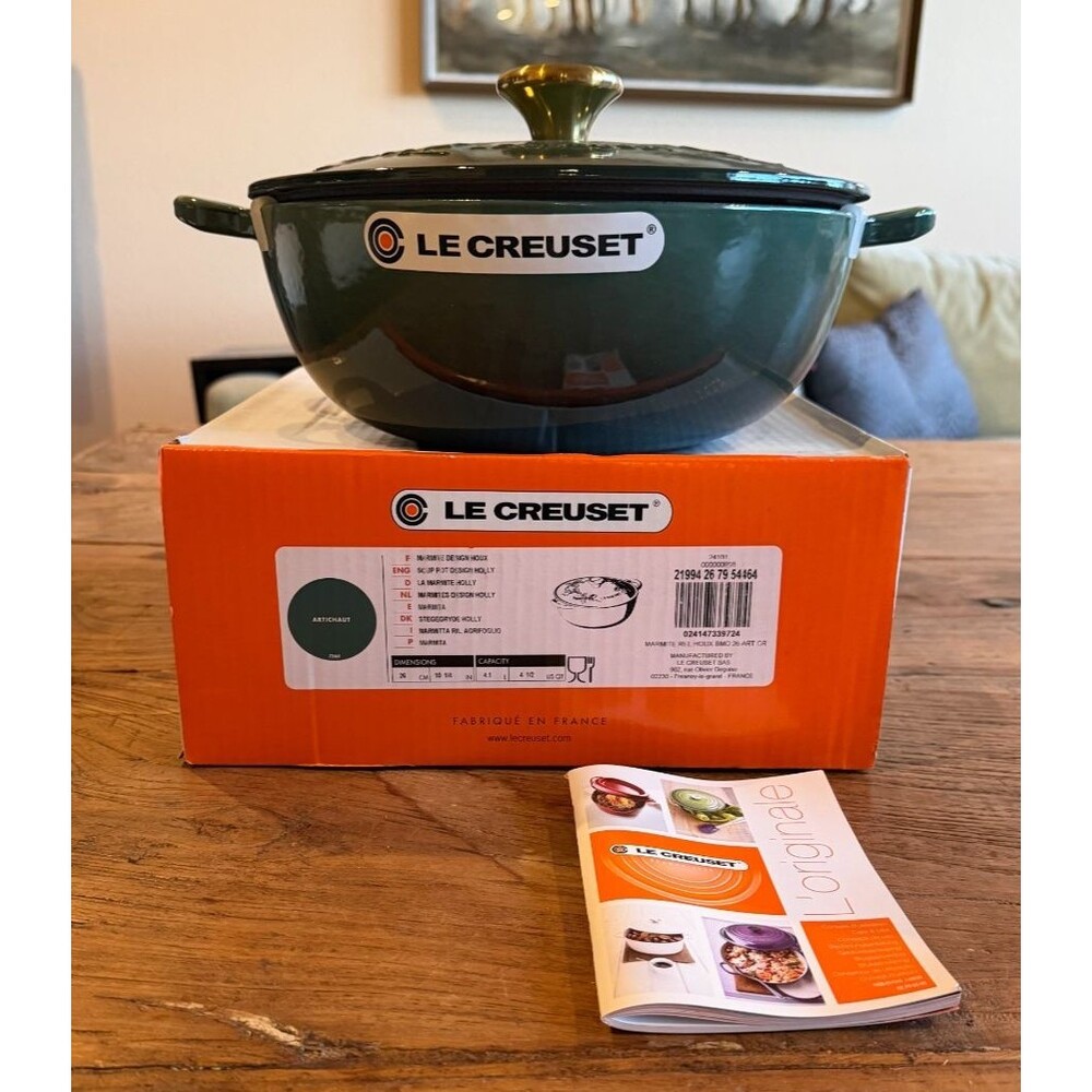 Le Creuset Holly Collection Traditional Round Chef’s Oven 4.5 qt Artichaut NEW